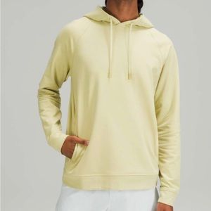 Lululemon Men’s City sweats hoodie in light yellow NO TAG